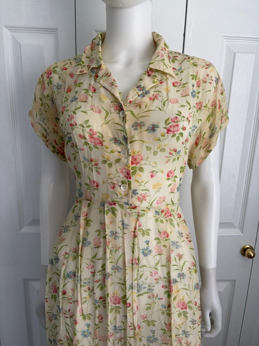 Pudding Shop size 1 vintage 90s sheer floral print short sleeve dress